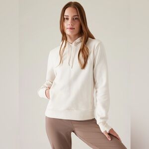 Athleta Retroplush Revive Hoodie Sweatshirt in Magnolia White Size M
